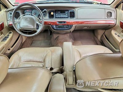 Zdjęcie 8 z 13 samochodu: 2000 MERCURY GRAND MARQUIS LS VIN:2MEFM75WXYX646727 - miniatura