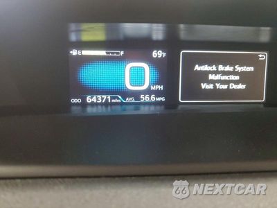 Zdjęcie 9 z 13 samochodu: 2019 TOYOTA PRIUS LIMITED VIN:JTDKARFU6K3100786 - miniatura