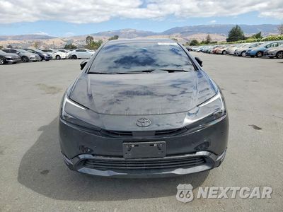 Piąte zdjęcie samochodu w środku: 2026 TOYOTA PRIUS NIGHTSHADE VIN:JTDACAAU7T3078636 - miniatura