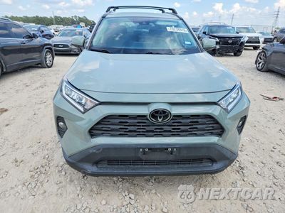 Piąte zdjęcie samochodu w środku: 2021 TOYOTA RAV4 XLE VIN:2T3P1RFV0MW238080 - miniatura