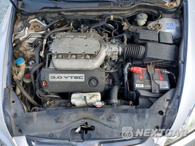 Zdjęcie 11 z 12 samochodu: 2004 HONDA ACCORD EX VIN:1HGCM66874A096650 - miniatura