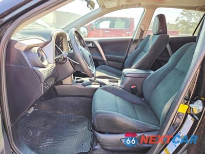 Zdjęcie 7 z 13 samochodu: 2015 TOYOTA RAV4 XLE VIN:2T3RFREV1FW304361 - miniatura