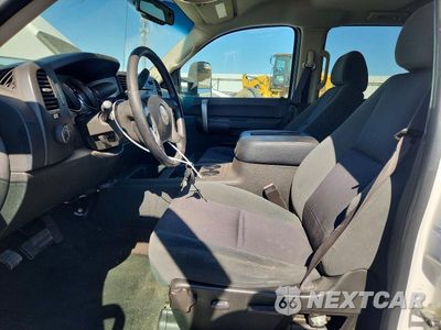 Zdjęcie 7 z 13 samochodu: 2008 CHEVROLET SILVERADO C2500 HEAVY DUTY VIN:1GCHC23668F147793 - miniatura