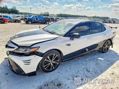 2018 TOYOTA CAMRY SE 4T1B11HKXJU596323 - główne zdjęcie licytacji z USA - miniatura