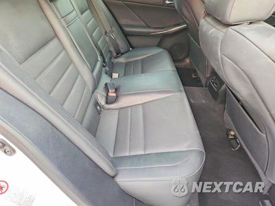 Zdjęcie 10 z 13 samochodu: 2015 LEXUS IS 250 VIN:JTHBF1D22F5059019 - miniatura