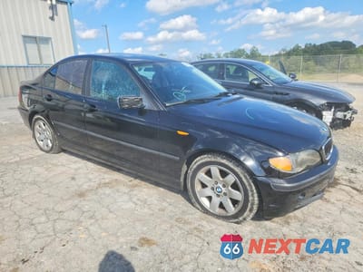 Czwarte zdjęcie samochodu z boku: 2003 BMW 3 SERIES I VIN:WBAET37403NJ36754 - miniatura