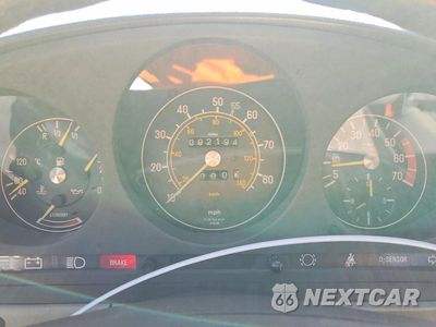 Zdjęcie 9 z 12 samochodu: 1982 MERCEDES-BENZ 380 SL VIN:WDBBA45AXCB017555 - miniatura