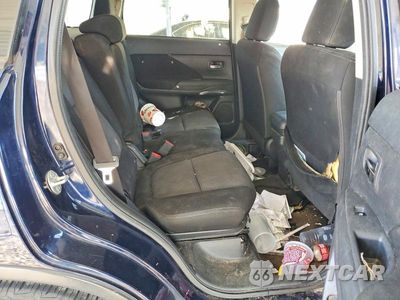 Zdjęcie 11 z 13 samochodu: 2018 MITSUBISHI OUTLANDER ES VIN:JA4AD2A35JZ054933 - miniatura