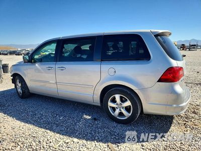Drugie zdjęcie samochodu z przodu: 2009 VOLKSWAGEN ROUTAN SE VIN:2V8HW34169R558786 - miniatura