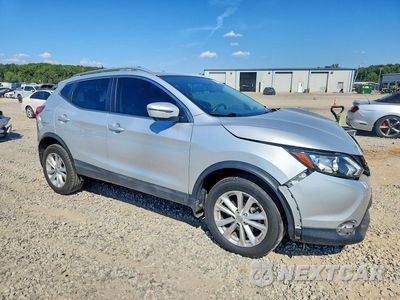 Czwarte zdjęcie samochodu z boku: 2017 NISSAN ROGUE SPORT S VIN:JN1BJ1CP4HW034250 - miniatura