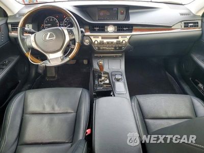 Zdjęcie 8 z 12 samochodu: 2014 LEXUS ES 350 VIN:JTHBK1GG5E2139384 - miniatura