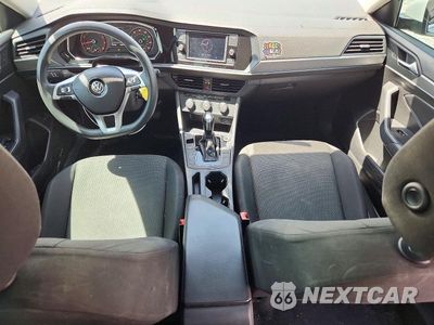 Zdjęcie 8 z 13 samochodu: 2019 VOLKSWAGEN JETTA S VIN:3VWC57BU0KM130848 - miniatura