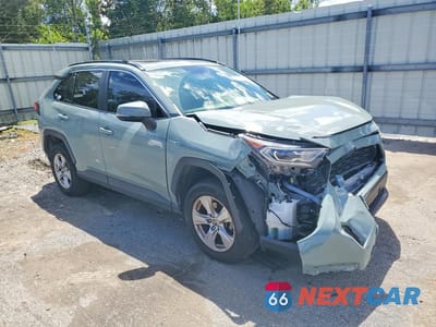 Czwarte zdjęcie samochodu z boku: 2021 TOYOTA RAV4 HYBRID XLE VIN:JTMR6RFV4MD508483 - miniatura