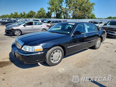 2008 LINCOLN TOWN CAR SIGNATURE LIMITED 2LNHM82W18X657471 - główne zdjęcie licytacji z USA - miniatura