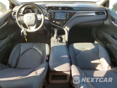 Zdjęcie 8 z 12 samochodu: 2018 TOYOTA CAMRY HYBRID SE VIN:4T1B21HK1JU510216 - miniatura