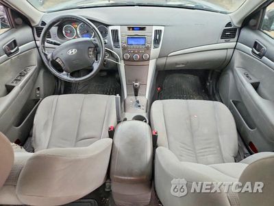 Zdjęcie 8 z 12 samochodu: 2009 HYUNDAI SONATA GLS V6 VIN:5NPET46F49H446975 - miniatura