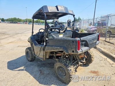 Trzecie zdjęcie samochodu z tyłu: 2016 HONDA SXS700 M2 VIN:1HFVE0221G4205289 - miniatura
