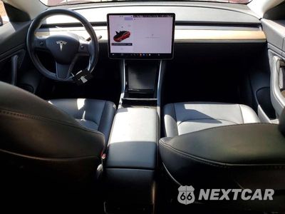 Zdjęcie 8 z 12 samochodu: 2018 TESLA MODEL 3 VIN:5YJ3E1EA3JF015438 - miniatura