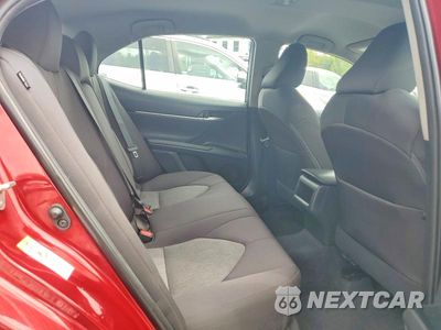 Zdjęcie 10 z 12 samochodu: 2018 TOYOTA CAMRY L VIN:4T1B11HK1JU627068 - miniatura
