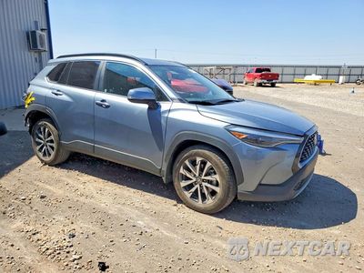 Czwarte zdjęcie samochodu z boku: 2024 TOYOTA COROLLA CROSS XLE VIN:7MUDAABGXRV098775 - miniatura
