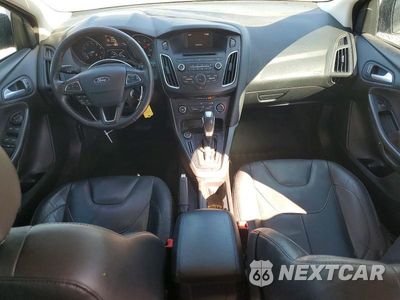 Zdjęcie 8 z 12 samochodu: 2016 FORD FOCUS SE VIN:1FADP3K21GL311755 - miniatura