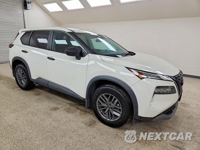 Czwarte zdjęcie samochodu z boku: 2023 NISSAN ROGUE S VIN:5N1BT3AB8PC771053 - miniatura