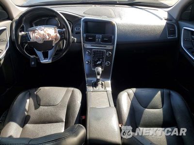 Zdjęcie 8 z 13 samochodu: 2015 VOLVO XC60 T6 PLATINUM VIN:YV449MDD6F2621734 - miniatura