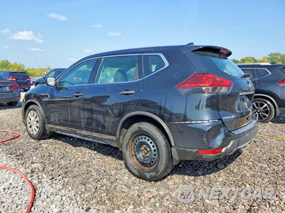 Drugie zdjęcie samochodu z przodu: 2017 NISSAN ROGUE S VIN:5N1AT2MT5HC894417 - miniatura