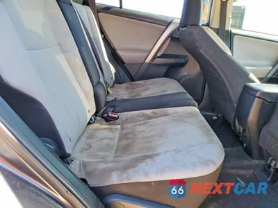 Zdjęcie 11 z 13 samochodu: 2016 TOYOTA RAV4 XLE VIN:JTMWFREV0GJ092748 - miniatura
