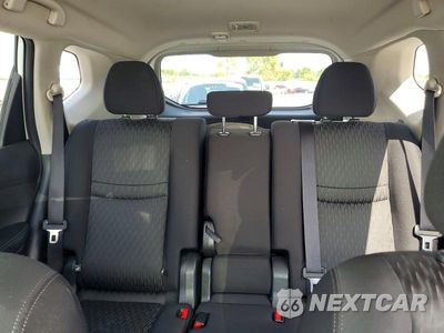 Zdjęcie 10 z 13 samochodu: 2018 NISSAN ROGUE S VIN:JN8AT2MV5JW349171 - miniatura