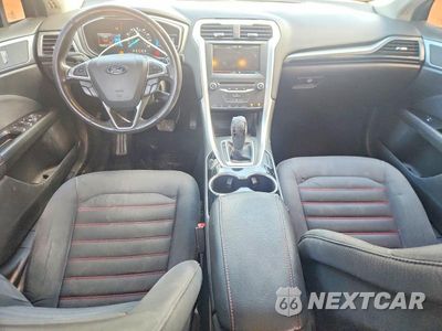 Zdjęcie 8 z 13 samochodu: 2015 FORD FUSION SE VIN:3FA6P0H97FR246891 - miniatura