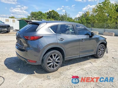 Trzecie zdjęcie samochodu z tyłu: 2018 MAZDA CX-5 GRAND TOURING VIN:JM3KFBDM5J0366965 - miniatura