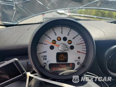 Zdjęcie 9 z 13 samochodu: 2011 MINI COOPER S VIN:WMWSV3C56BTY10444 - miniatura