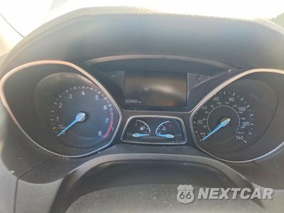 Zdjęcie 9 z 13 samochodu: 2015 FORD FOCUS TITANIUM VIN:1FADP3N26FL238182 - miniatura