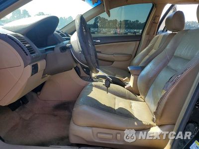 Zdjęcie 7 z 12 samochodu: 2007 HONDA ACCORD EX VIN:1HGCM56757A088441 - miniatura