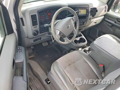 Zdjęcie 8 z 13 samochodu: 2020 NISSAN NV 2500 HD SV VIN:1N6BF0KY4LN806454 - miniatura