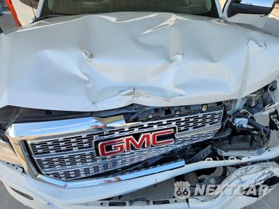 Zdjęcie 11 z 12 samochodu: 2018 GMC SIERRA K1500 DENALI VIN:3GTU2PEJ9JG132838 - miniatura
