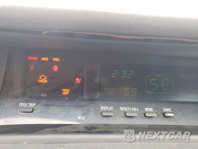 Zdjęcie 9 z 13 samochodu: 2003 TOYOTA AVALON XLS VIN:4T1BF28B93U303750 - miniatura