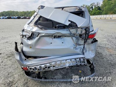 Zdjęcie 6 z 14 samochodu: 2014 TOYOTA HIGHLANDER LE VIN:5TDZARFH9ES005210 - miniatura