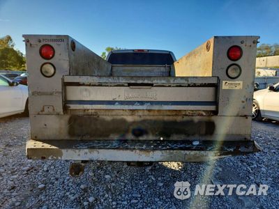 Zdjęcie 6 z 12 samochodu: 2003 CHEVROLET SILVERADO K2500 HEAVY DUTY VIN:1GCHK29U83E296651 - miniatura
