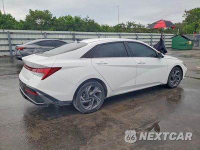 Trzecie zdjęcie samochodu z tyłu: 2025 HYUNDAI ELANTRA SEL VIN:KMHLS4DG6SU856366 - miniatura