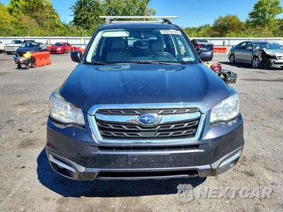 Piąte zdjęcie samochodu w środku: 2017 SUBARU FORESTER 2.5I LIMITED VIN:JF2SJALC5HH437170 - miniatura