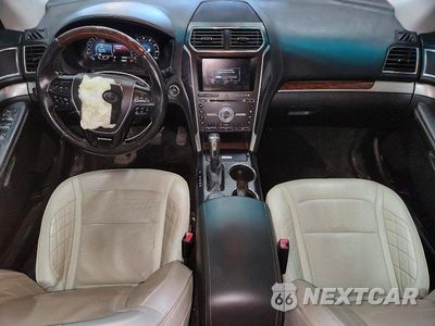 Zdjęcie 8 z 14 samochodu: 2016 FORD EXPLORER PLATINUM VIN:1FM5K8HT8GGB50741 - miniatura