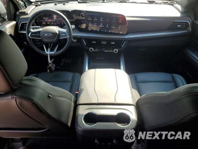 Zdjęcie 8 z 13 samochodu: 2025 CHEVROLET TAHOE K1500 Z71 VIN:1GNS6PRD8SR217808 - miniatura