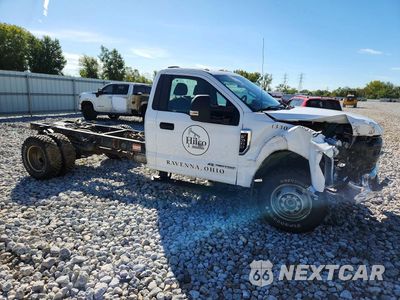 Czwarte zdjęcie samochodu z boku: 2020 FORD F350 SUPER DUTY VIN:1FDRF3HT9LDA13778 - miniatura