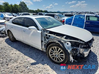 Czwarte zdjęcie samochodu z boku: 2012 LEXUS LS 460L VIN:JTHGL5EF7C5046656 - miniatura