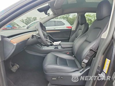 Zdjęcie 7 z 13 samochodu: 2024 TESLA MODEL Y VIN:7SAYGDED4RF096511 - miniatura