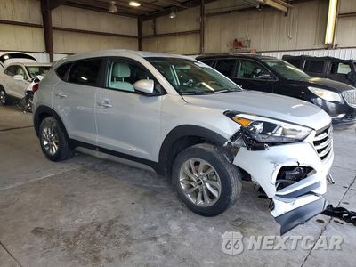 Czwarte zdjęcie samochodu z boku: 2018 HYUNDAI TUCSON SEL VIN:KM8J33A46JU748031 - miniatura