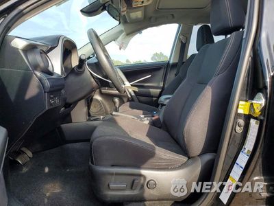 Zdjęcie 7 z 13 samochodu: 2018 TOYOTA RAV4 XLE VIN:2T3RFREV1JW798956 - miniatura