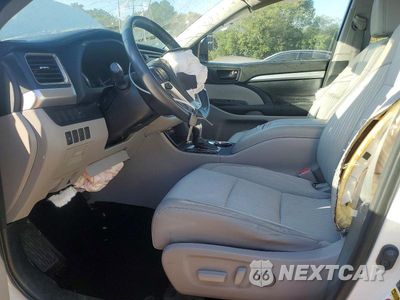 Zdjęcie 7 z 13 samochodu: 2014 TOYOTA HIGHLANDER LE PLUS VIN:5TDZKRFH7ES014968 - miniatura